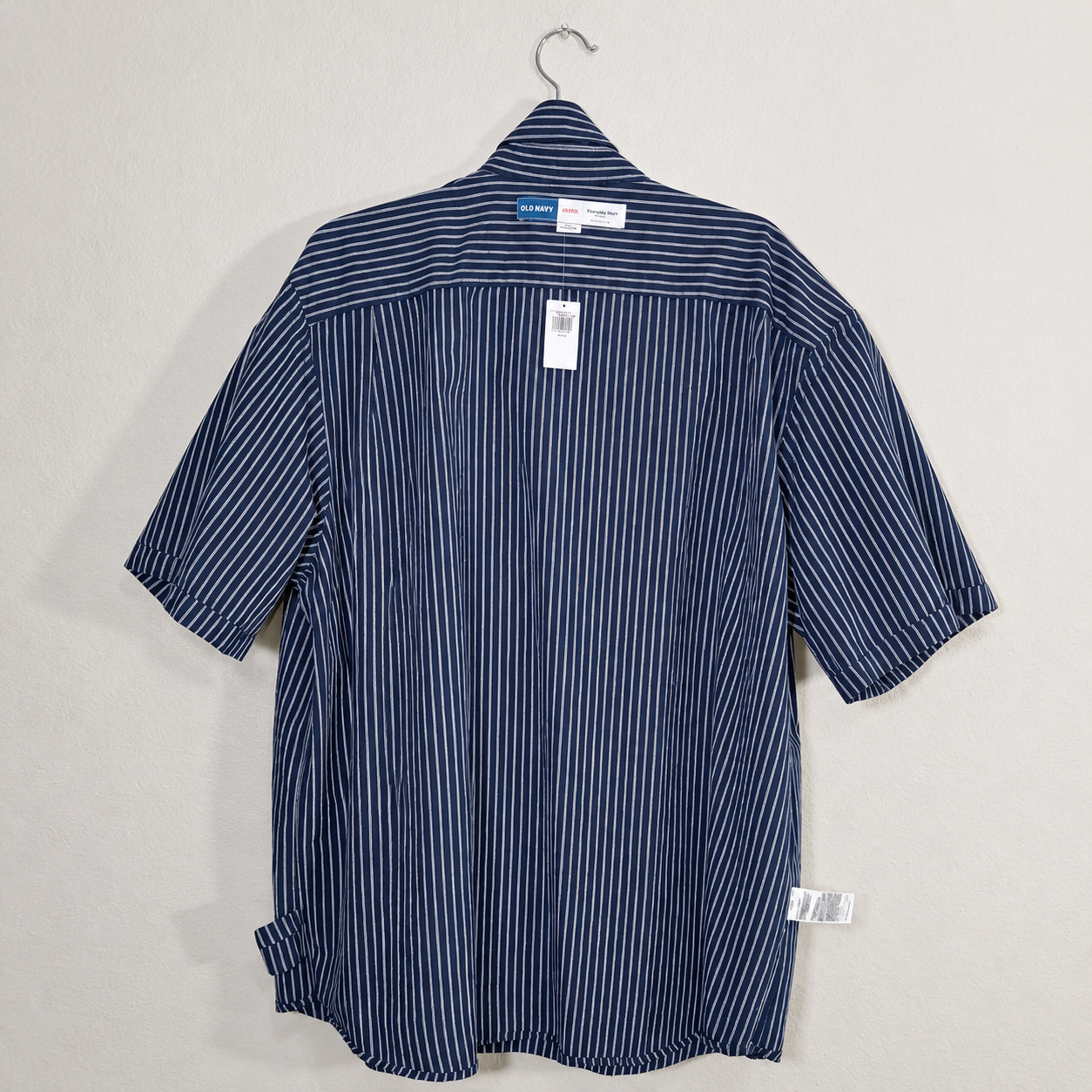 Old Navy Men’s Everyday Shirt XXXL Blue White Stripe Short Sleeve Button Front Regular Fit NWT