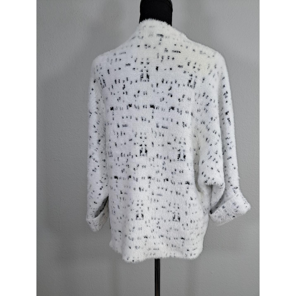 Calligraphie Soft Mock Turtleneck Sweater White Black Speckled Eyelash Knit 3/4 Sleeve, Size L.